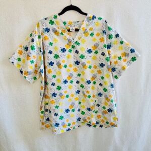 Natural Uniforms Natural Prints short-sleeve V-neck scrub top